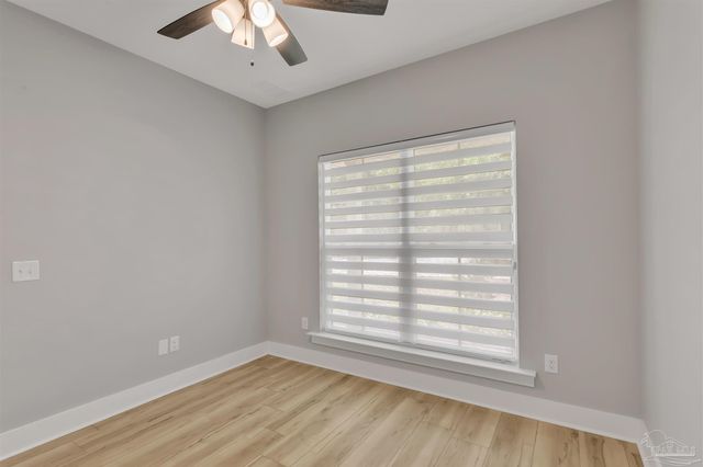 1006 W Lloyd St, Pensacola, FL 32501