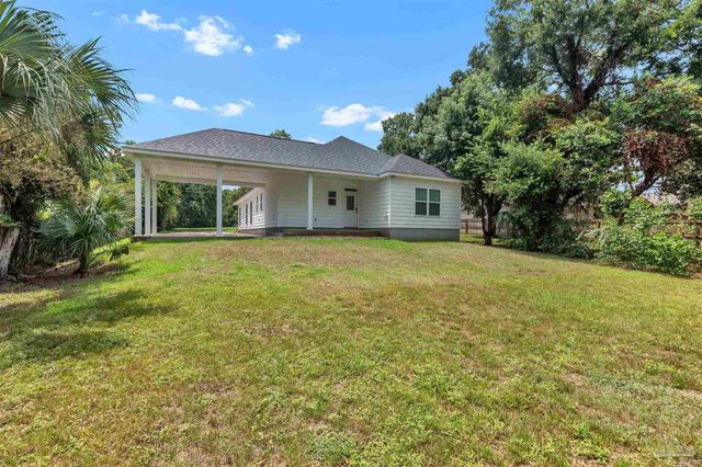 1006 W Lloyd St, Pensacola, FL 32501