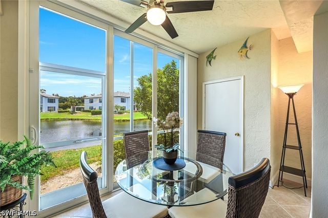 832 Tanbark DR 104, Naples, FL 34108