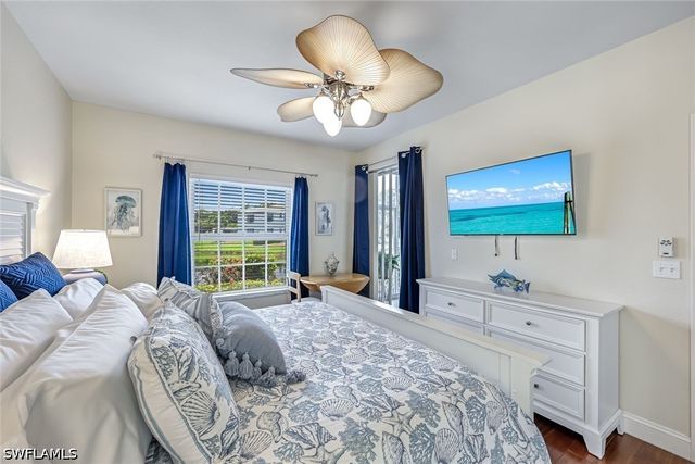 832 Tanbark DR 104, Naples, FL 34108