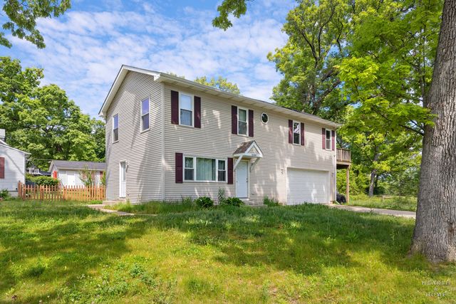3109 Park Drive, Wonder Lake, IL 60097