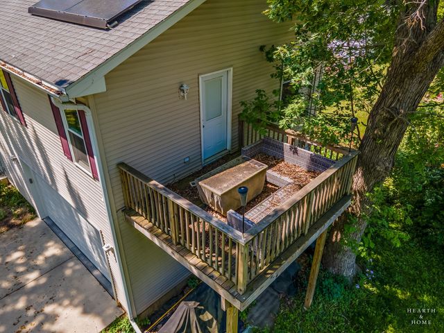 3109 Park Drive, Wonder Lake, IL 60097