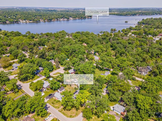 3109 Park Drive, Wonder Lake, IL 60097