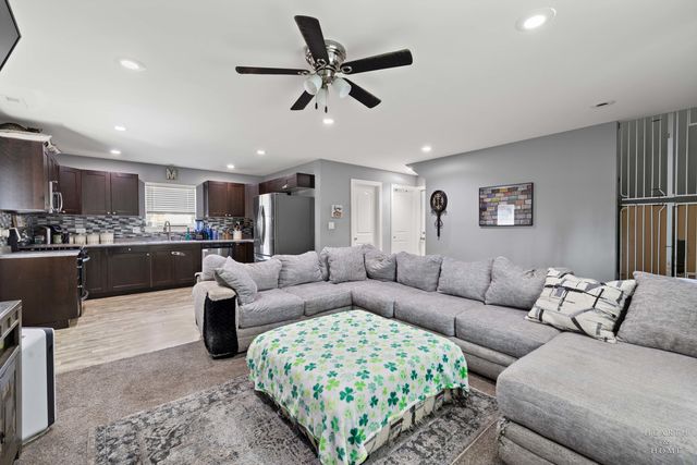 3109 Park Drive, Wonder Lake, IL 60097