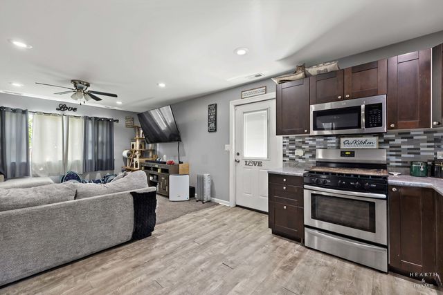 3109 Park Drive, Wonder Lake, IL 60097