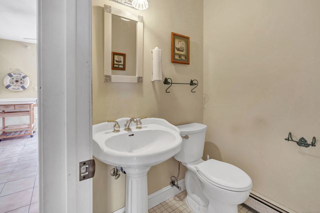 9 Cooper Avenue, Milford, CT 06460