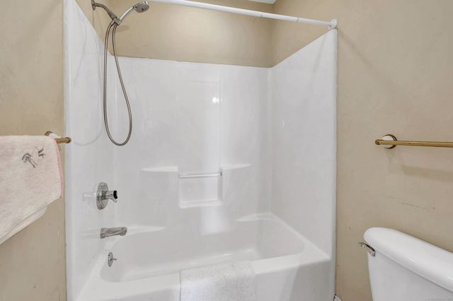 9 Cooper Avenue, Milford, CT 06460