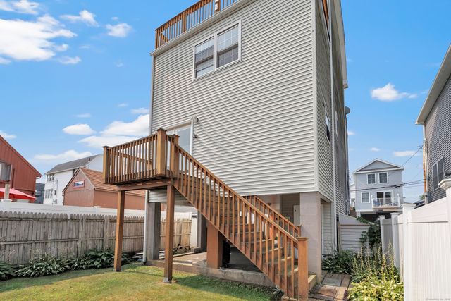 9 Cooper Avenue, Milford, CT 06460