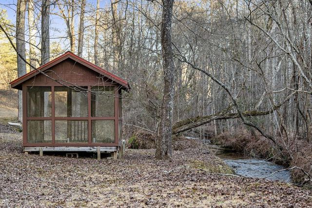 198 Pine Knot Lane, Mineral Bluff, GA 30559