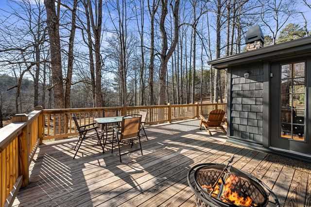 198 Pine Knot Lane, Mineral Bluff, GA 30559