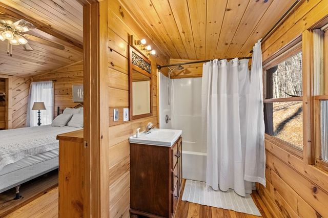 198 Pine Knot Lane, Mineral Bluff, GA 30559