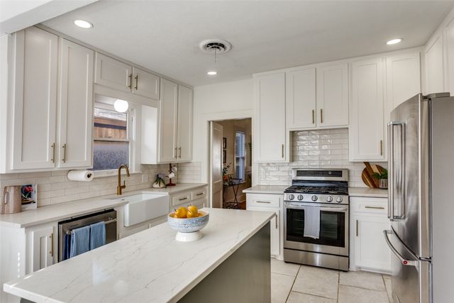 4601 Pershing Avenue, Fort Worth, TX 76107