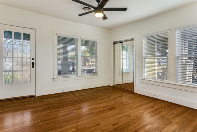 4601 Pershing Avenue, Fort Worth, TX 76107
