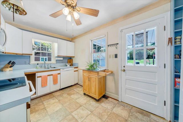 2630 Northview DR, Roanoke, VA 24015