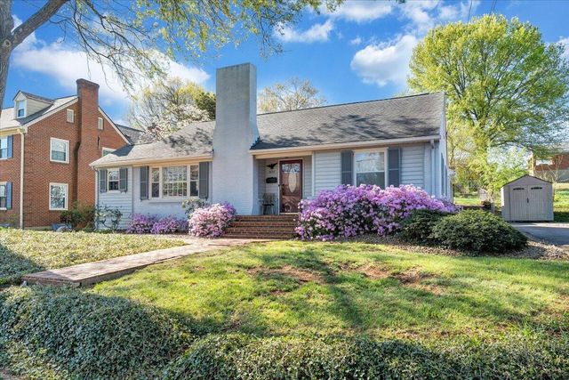 2630 Northview DR, Roanoke, VA 24015
