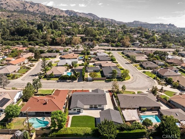 525 Fountain Springs, Glendora, CA 91741