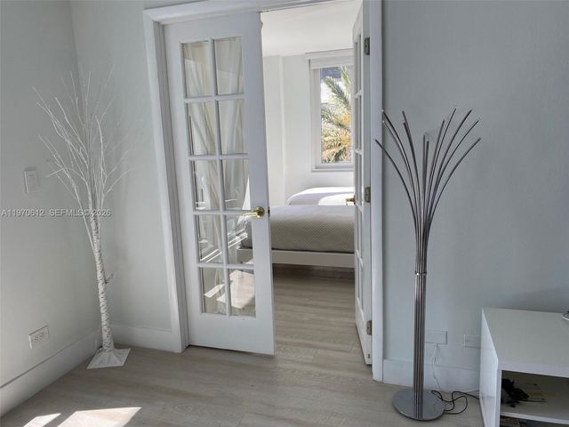 2301 Collins Ave 338, Miami Beach, FL 33139