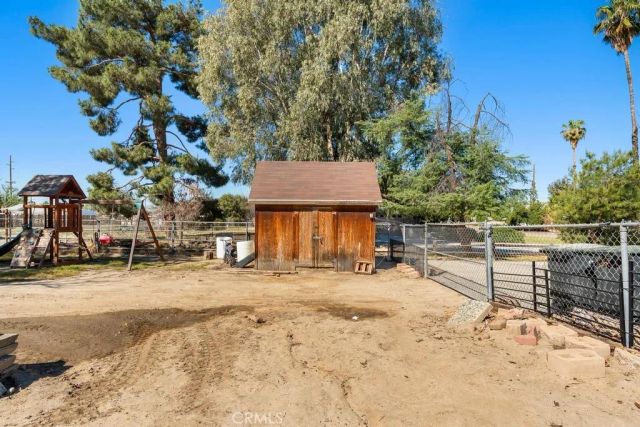 1581 Hackney Street, Hemet, CA 92543