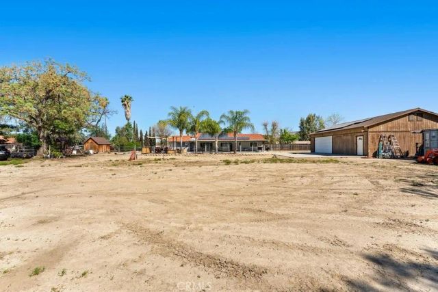 1581 Hackney Street, Hemet, CA 92543