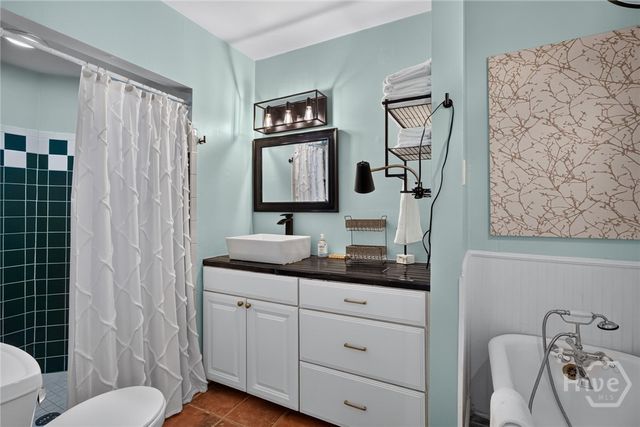2118 Lincoln St, Savannah, GA 31401