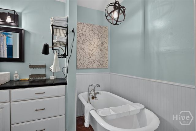 2118 Lincoln St, Savannah, GA 31401