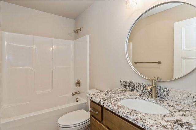 760 Chamberlin Lane, North Liberty, IA 52317