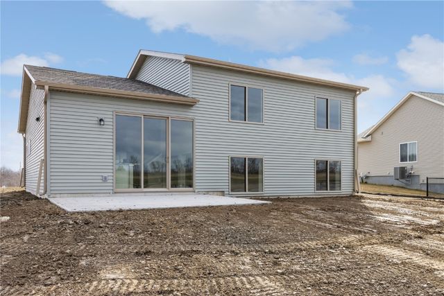 760 Chamberlin Lane, North Liberty, IA 52317