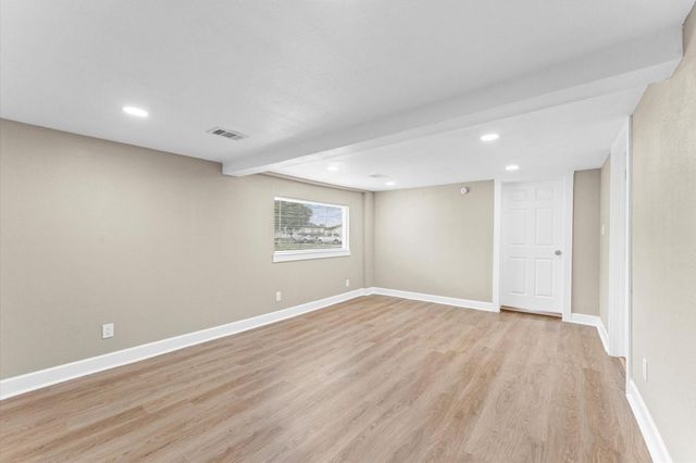 2202 Des Jardines Street, Houston, TX 77023