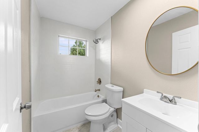 2202 Des Jardines Street, Houston, TX 77023