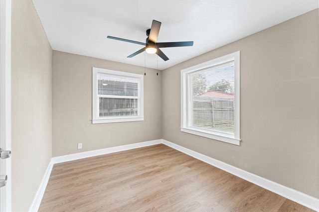 2202 Des Jardines Street, Houston, TX 77023