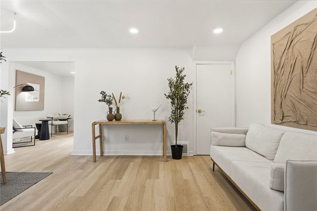 135 Richland Drive, Penn Hills, PA 15235