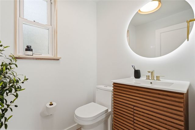 135 Richland Drive, Penn Hills, PA 15235