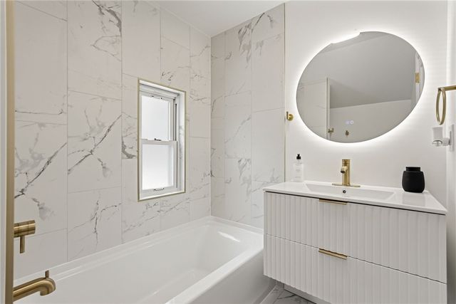 135 Richland Drive, Penn Hills, PA 15235