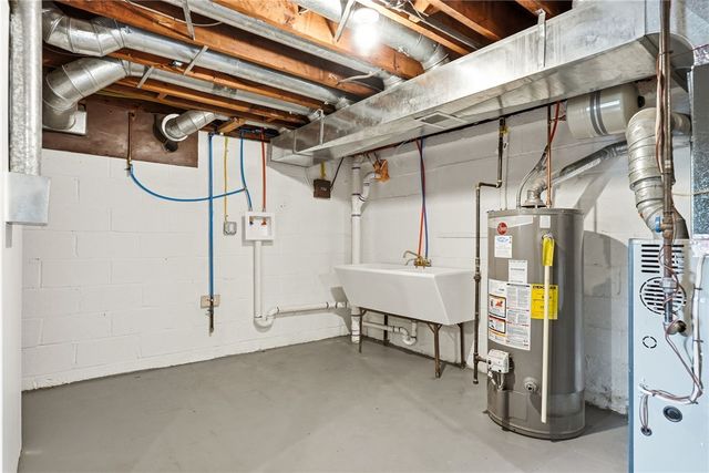 135 Richland Drive, Penn Hills, PA 15235