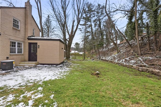 135 Richland Drive, Penn Hills, PA 15235