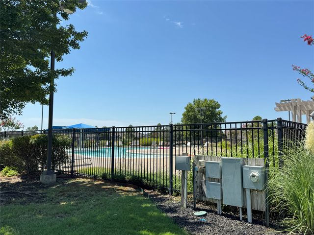 1926 E 132 Street, Bixby, OK 74008