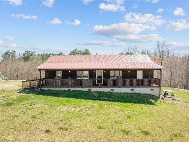 202 Roby Fulk Road, Pinnacle, NC 27043