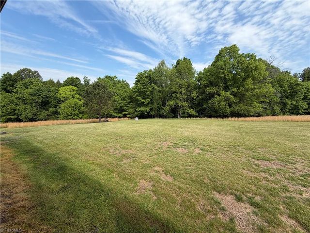 202 Roby Fulk Road, Pinnacle, NC 27043