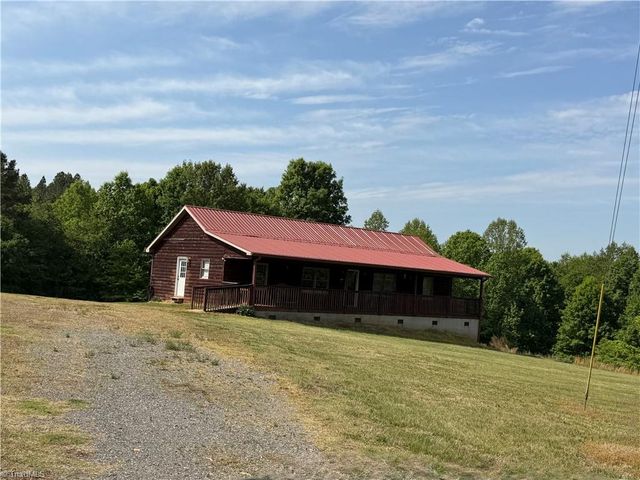 202 Roby Fulk Road, Pinnacle, NC 27043