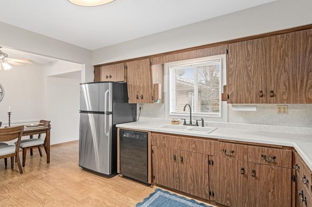 258 Dawn Avenue, Shoreview, MN 55126