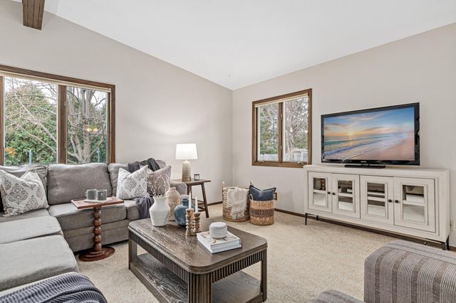 258 Dawn Avenue, Shoreview, MN 55126