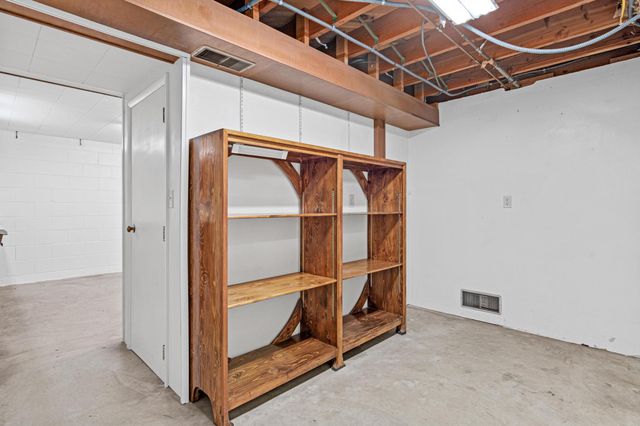 258 Dawn Avenue, Shoreview, MN 55126