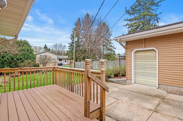 258 Dawn Avenue, Shoreview, MN 55126