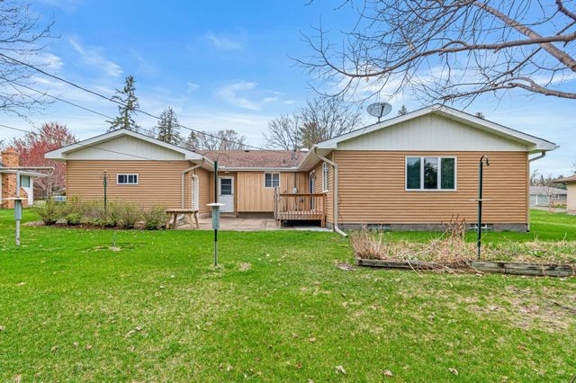 258 Dawn Avenue, Shoreview, MN 55126