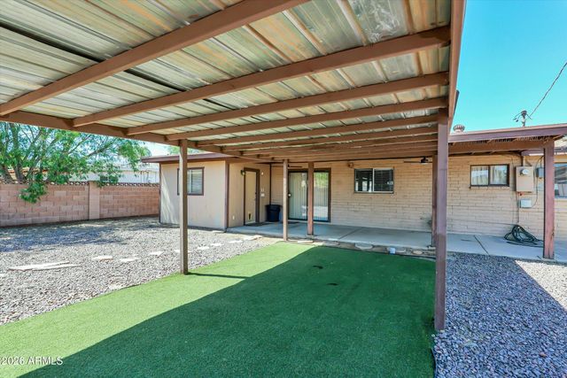 3027 W LUKE Avenue, Phoenix, AZ 85017