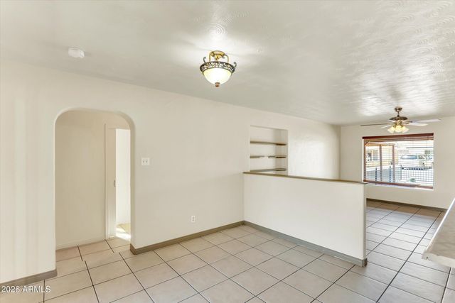 3027 W LUKE Avenue, Phoenix, AZ 85017