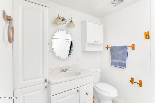 3027 W LUKE Avenue, Phoenix, AZ 85017