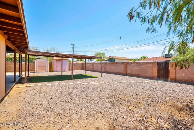 3027 W LUKE Avenue, Phoenix, AZ 85017