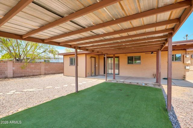 3027 W LUKE Avenue, Phoenix, AZ 85017