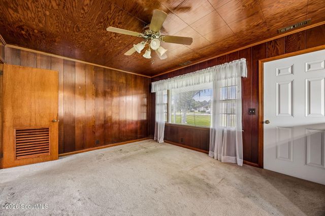 879 Charlie Smith Sr Highway, St. Marys, GA 31558